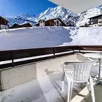 Haus Camillo 公寓 *