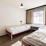 Haus Camillo * 萨斯费