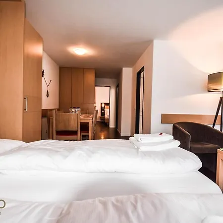 Апартаменты Haus Camillo *